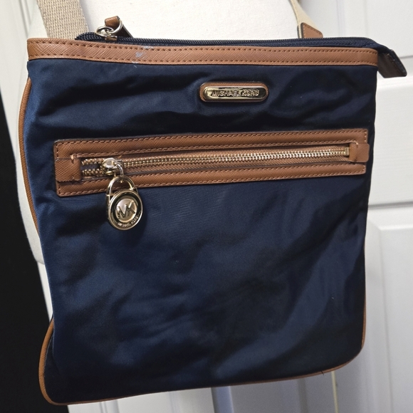 Michael Kors Navy Blue and Tan Crossbody Bag - Picture 3 of 8
